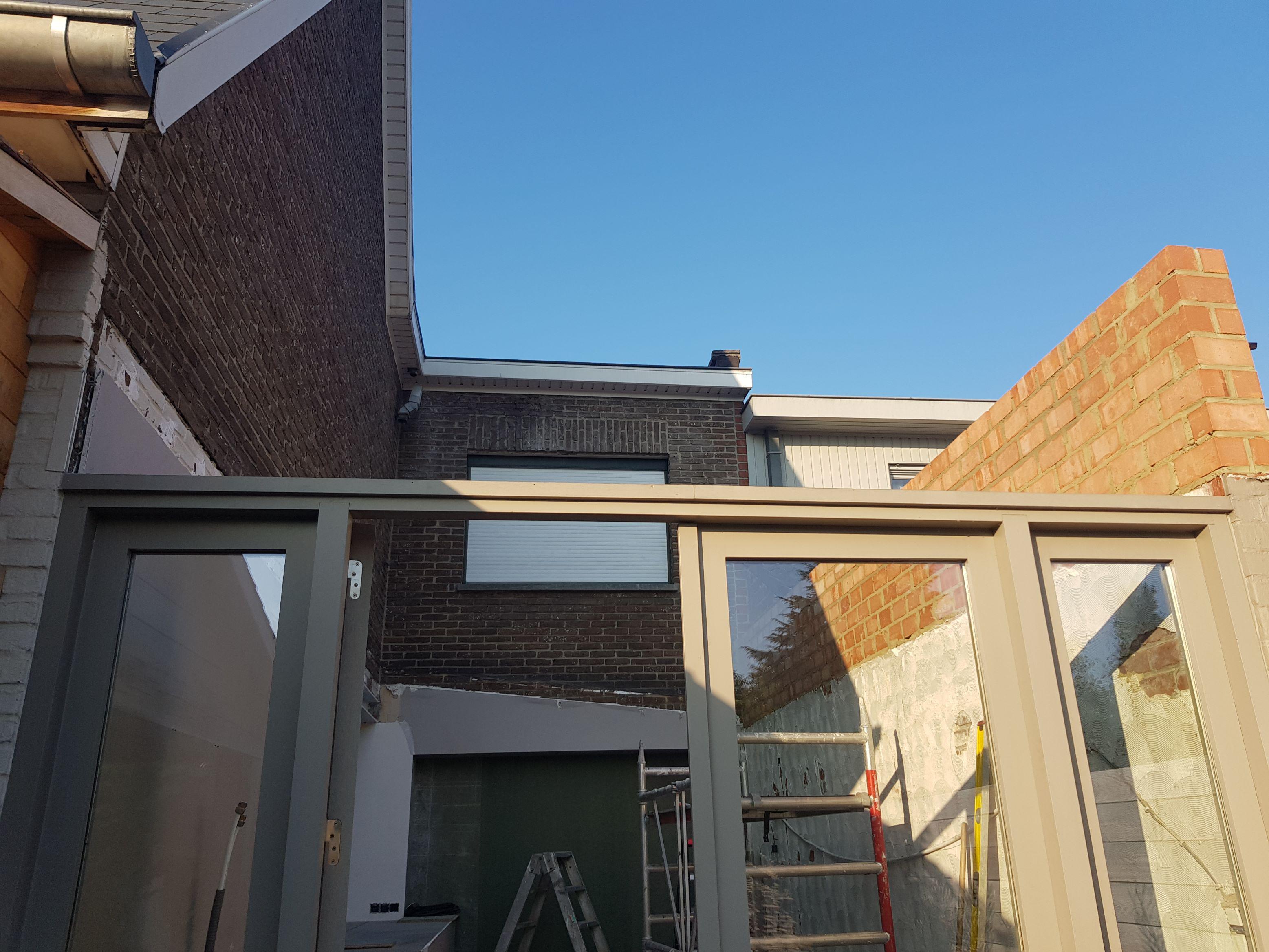 Renovatie lichtstraat verwijderd nieuw plat dak Gregory Laevens 